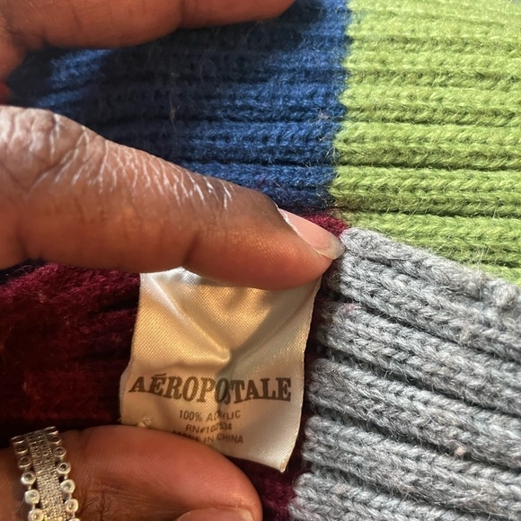 Multi colored Aeropostale scarf. - Picture 6 of 6